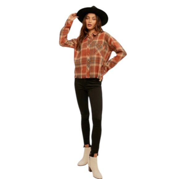 Hem & Thread Frayed Plaid Button-Up Lightweight Flannel Shirt, Striped Sides, M - Picture 14 of 15